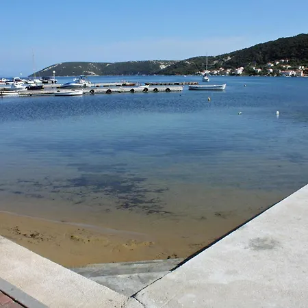 Apartament With Parking Space Supetarska Draga - Donja, Rab - 25686 *